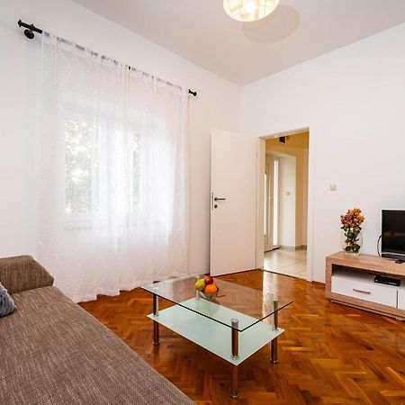 Apartment Eva มาสเลนีซา ภายนอก รูปภาพ