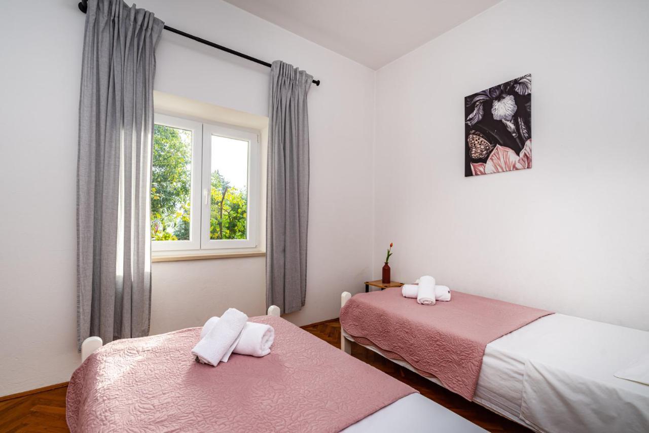 Apartment Eva มาสเลนีซา ภายนอก รูปภาพ